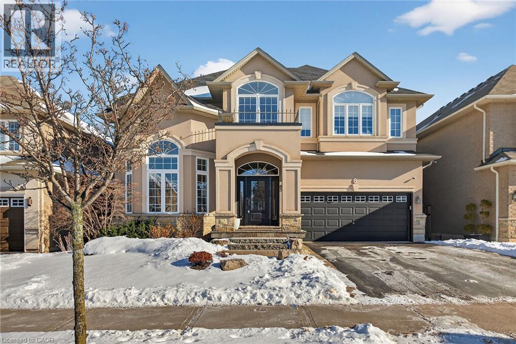 6 VANDERBURGH Lane, Grimsby, Ontario