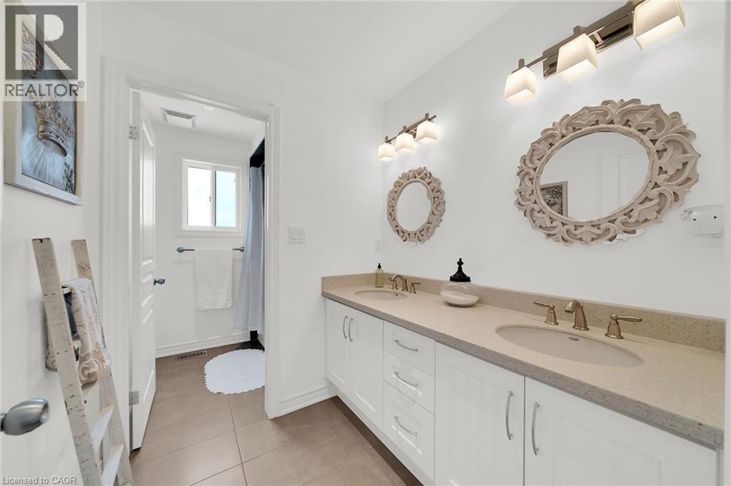 6 Vanderburgh Lane, Grimsby, Ontario  L3M 1P5 - Photo 32 - 40799514