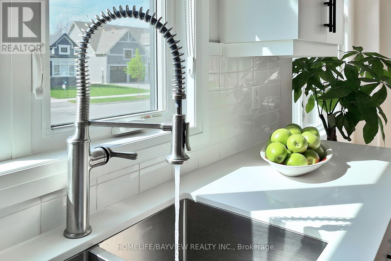 100 Reed Way, Blue Mountains, Ontario  L9Y 4P5 - Photo 13 - X12723424