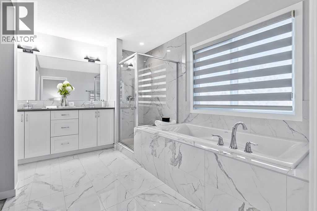 186 West Grove Point Sw, Calgary, Alberta  T3H 1Y7 - Photo 21 - A2278852