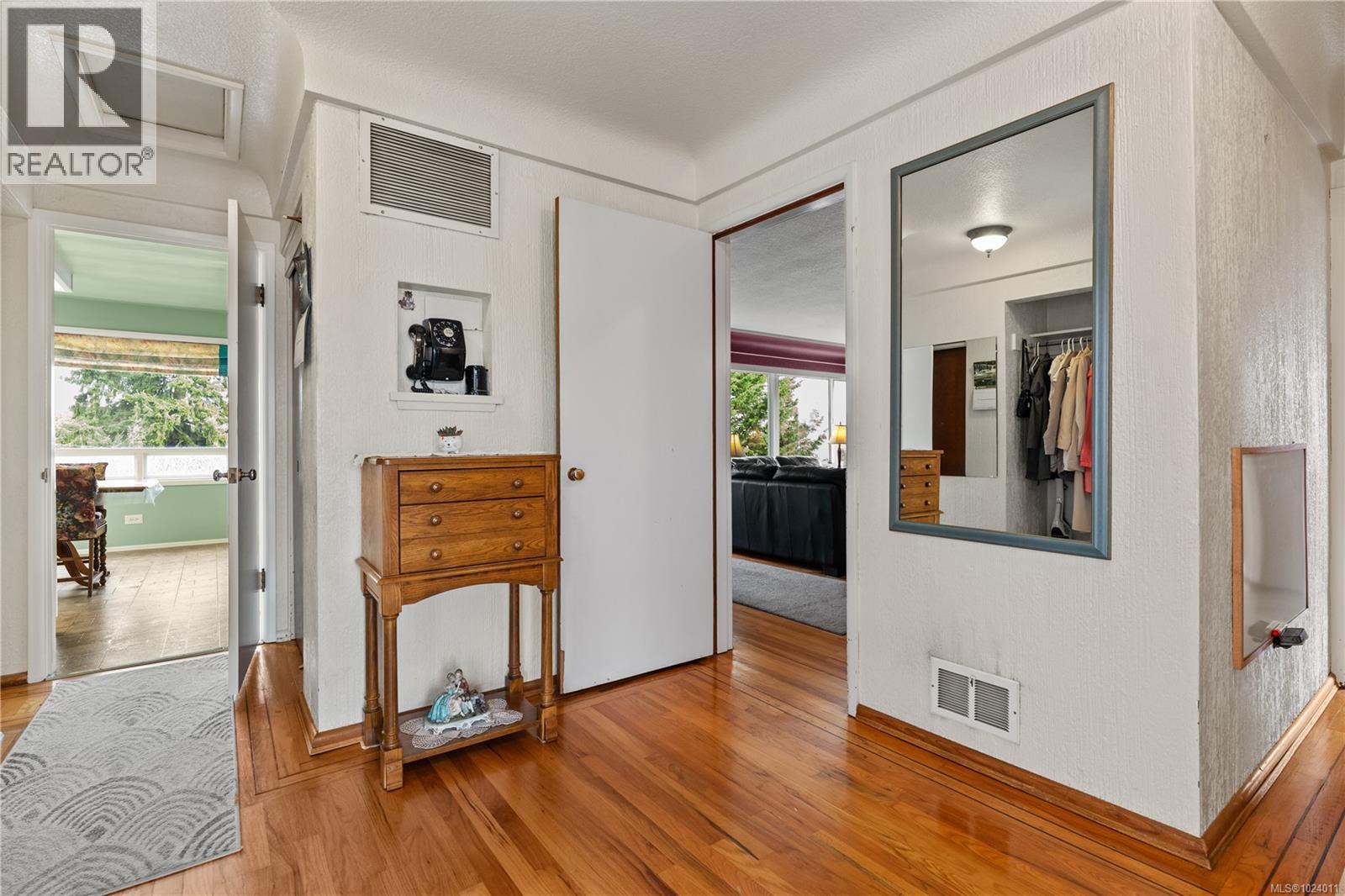 609 Milton St, Nanaimo, British Columbia  V9R 2L4 - Photo 19 - 1024011