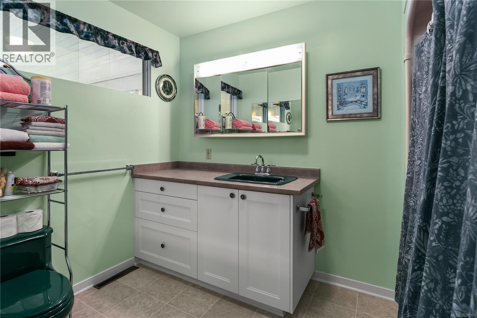 609 Milton St, Nanaimo, British Columbia  V9R 2L4 - Photo 29 - 1024011