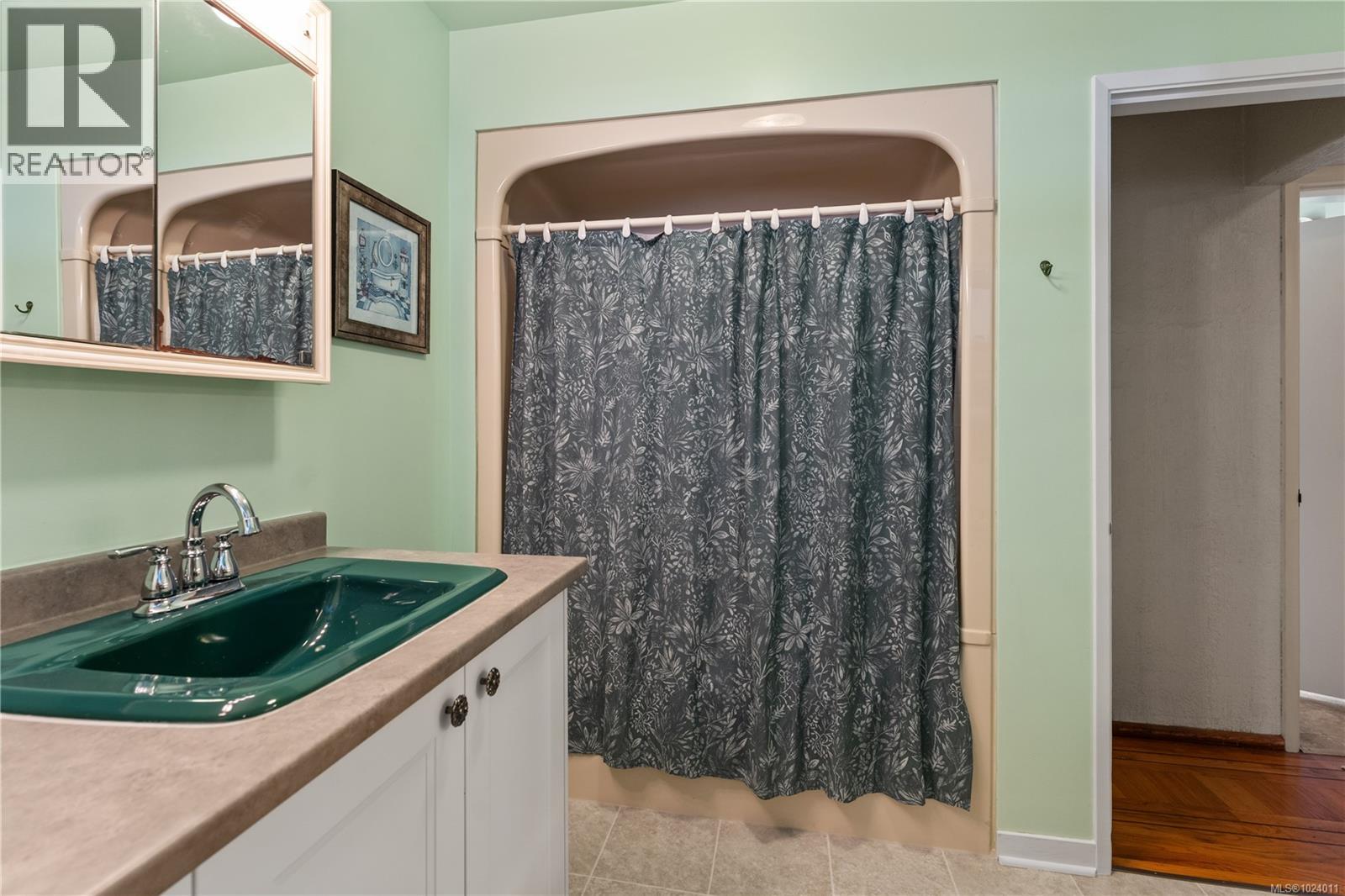 609 Milton St, Nanaimo, British Columbia  V9R 2L4 - Photo 30 - 1024011