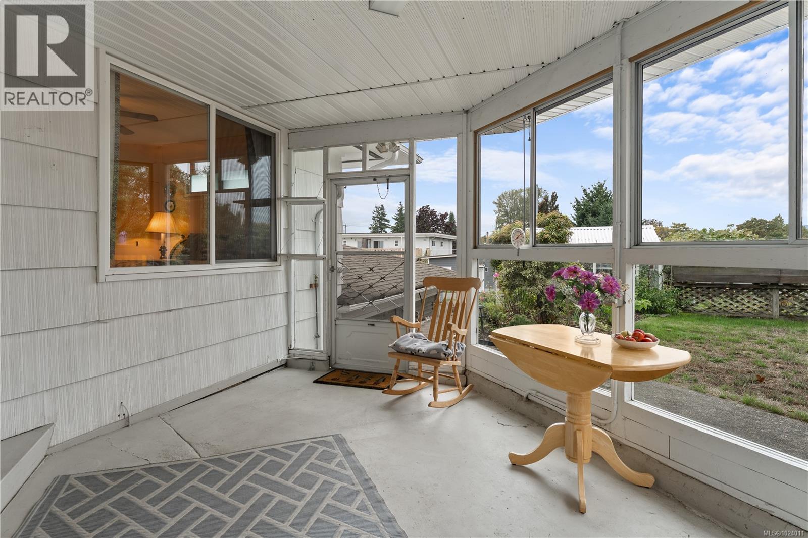 609 Milton St, Nanaimo, British Columbia  V9R 2L4 - Photo 33 - 1024011