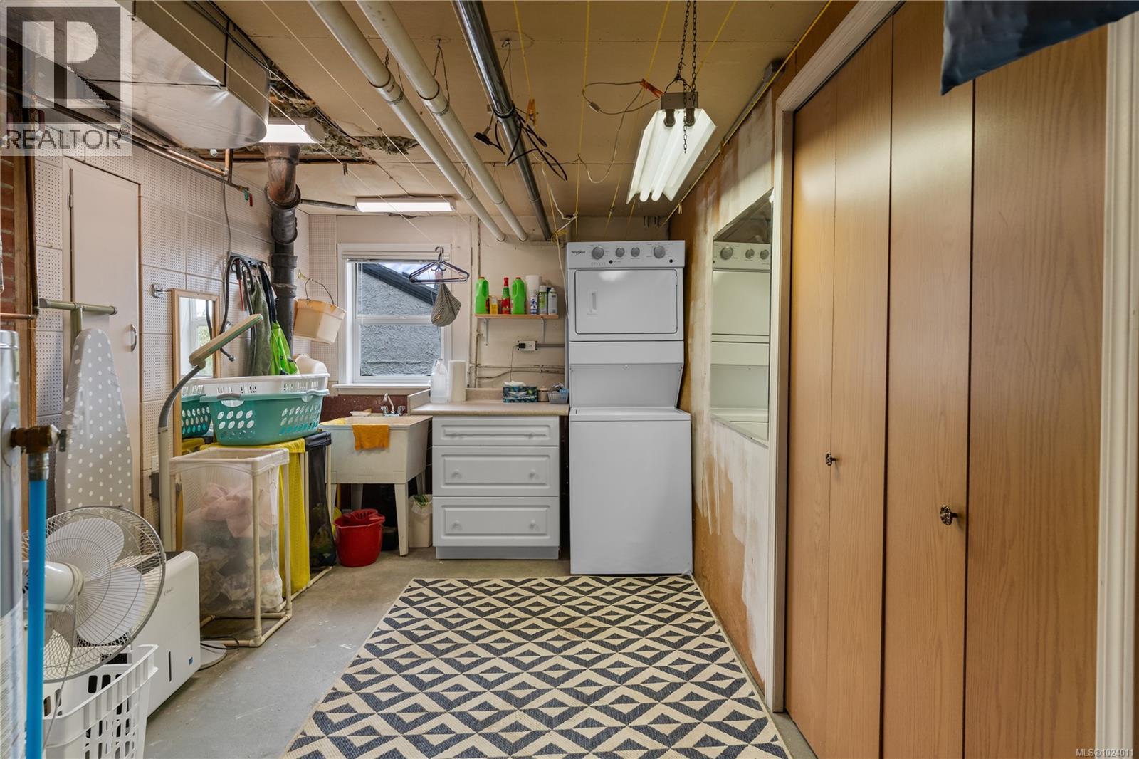 609 Milton St, Nanaimo, British Columbia  V9R 2L4 - Photo 35 - 1024011