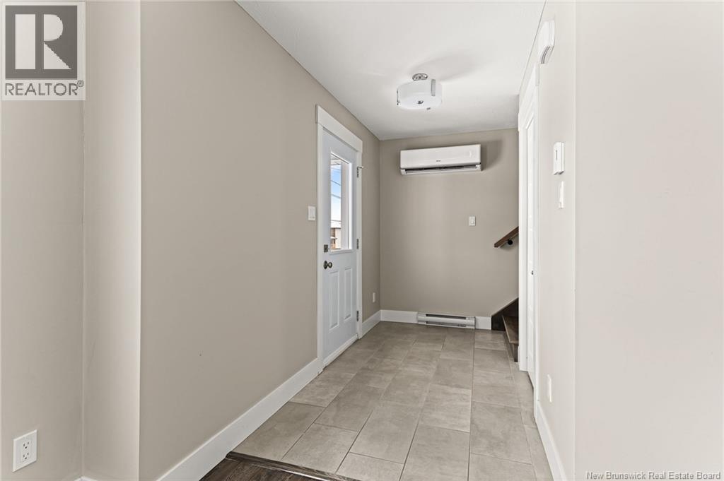 84 Edington St Street, Moncton, New Brunswick  E1E 0G6 - Photo 2 - NB132379