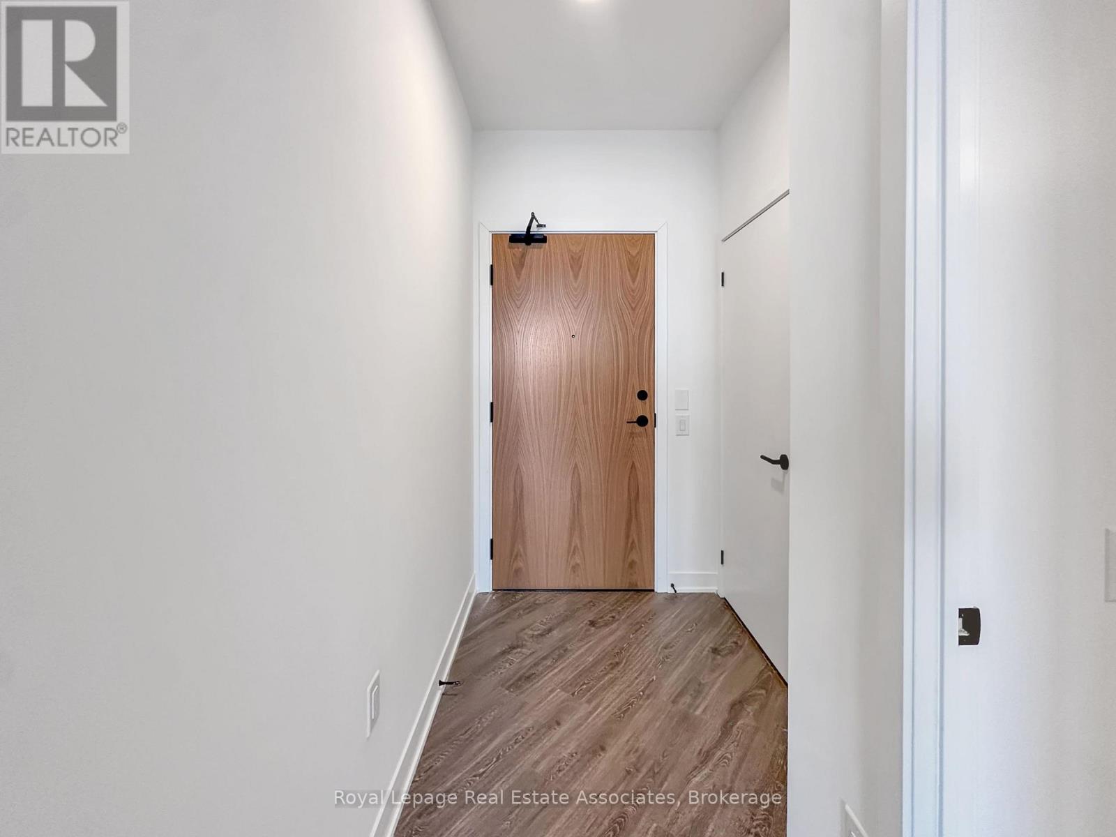 1801 - 2495 Eglinton Avenue, Mississauga, Ontario  L5M 2T2 - Photo 5 - W12721602