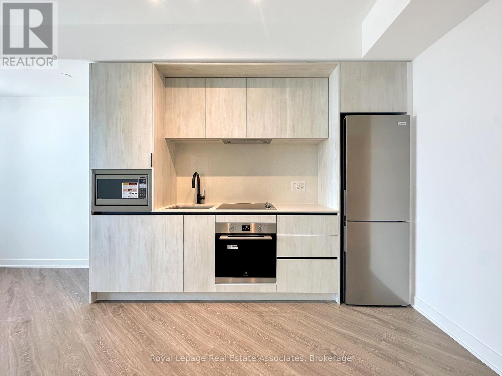 1801 - 2495 Eglinton Avenue, Mississauga, Ontario  L5M 2T2 - Photo 11 - W12721602