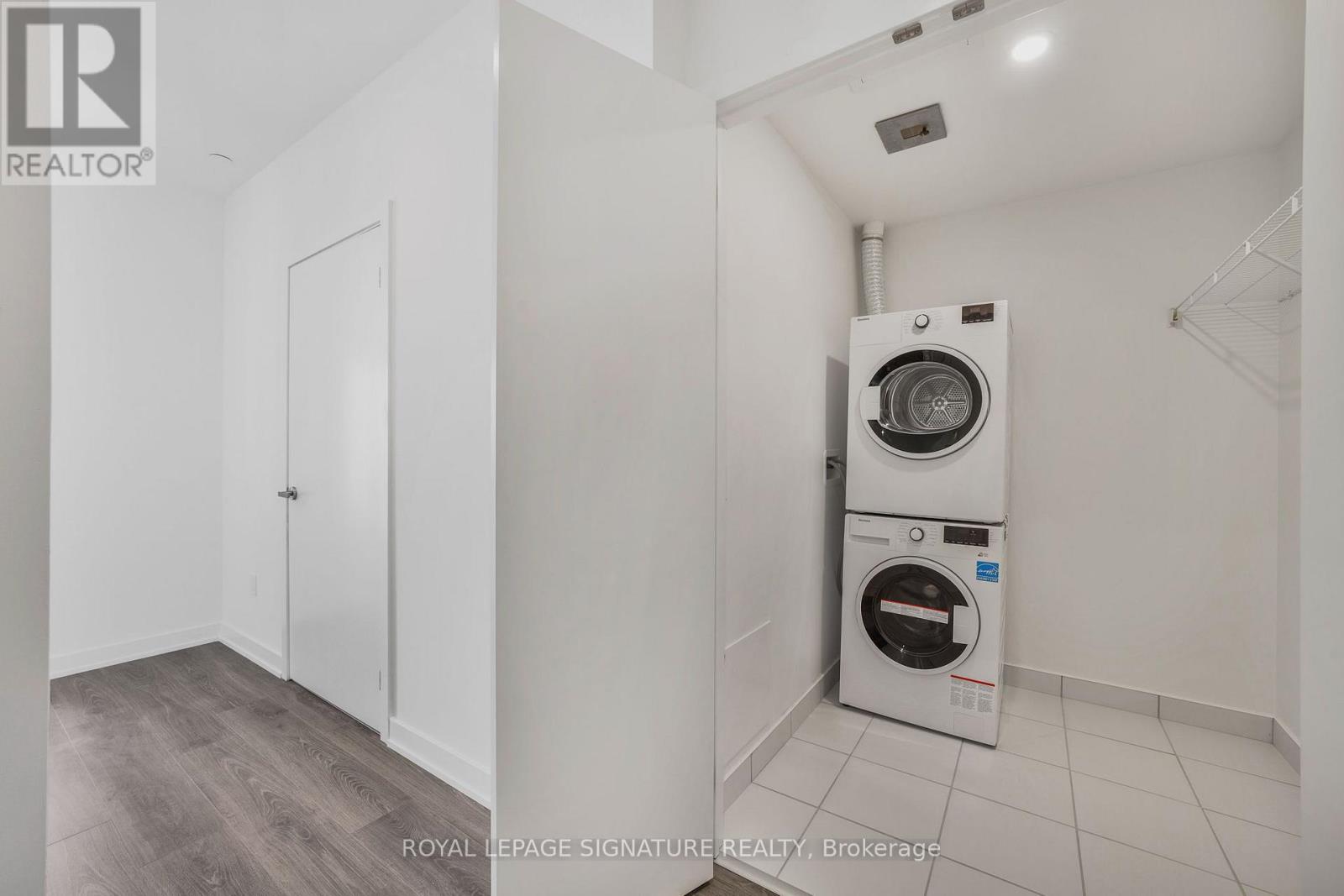 1805 - 28 Ann Street, Mississauga, Ontario  L5G 0E1 - Photo 22 - W12722438