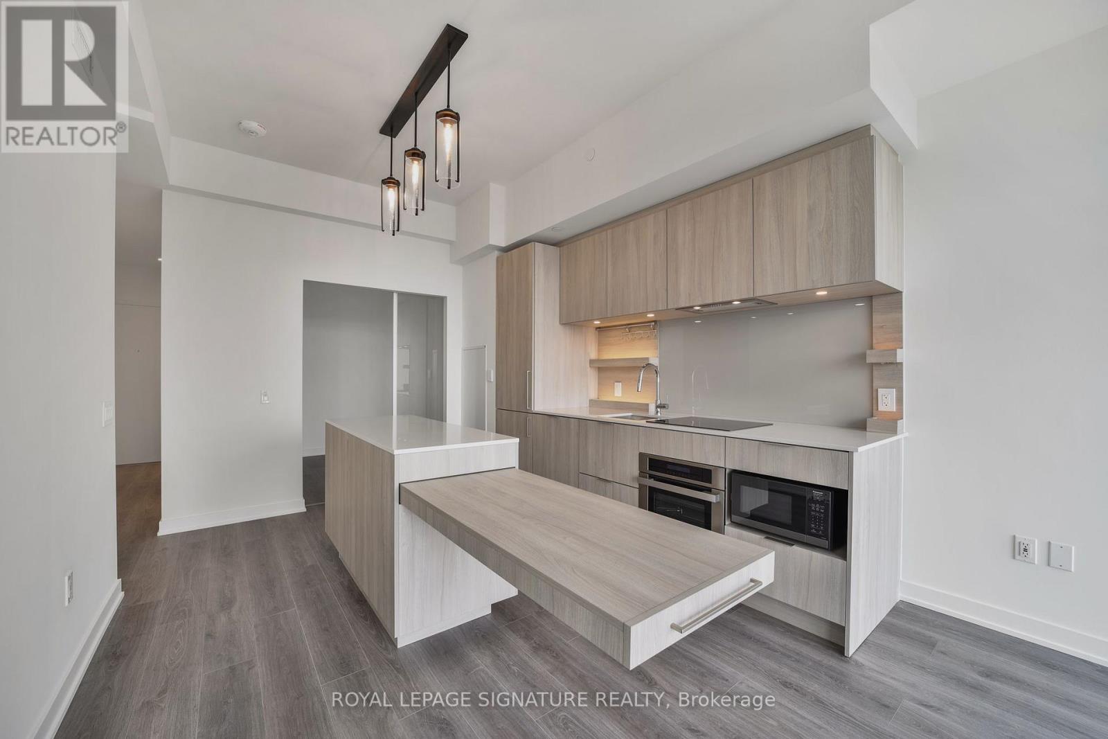 1805 - 28 Ann Street, Mississauga, Ontario  L5G 0E1 - Photo 7 - W12722438