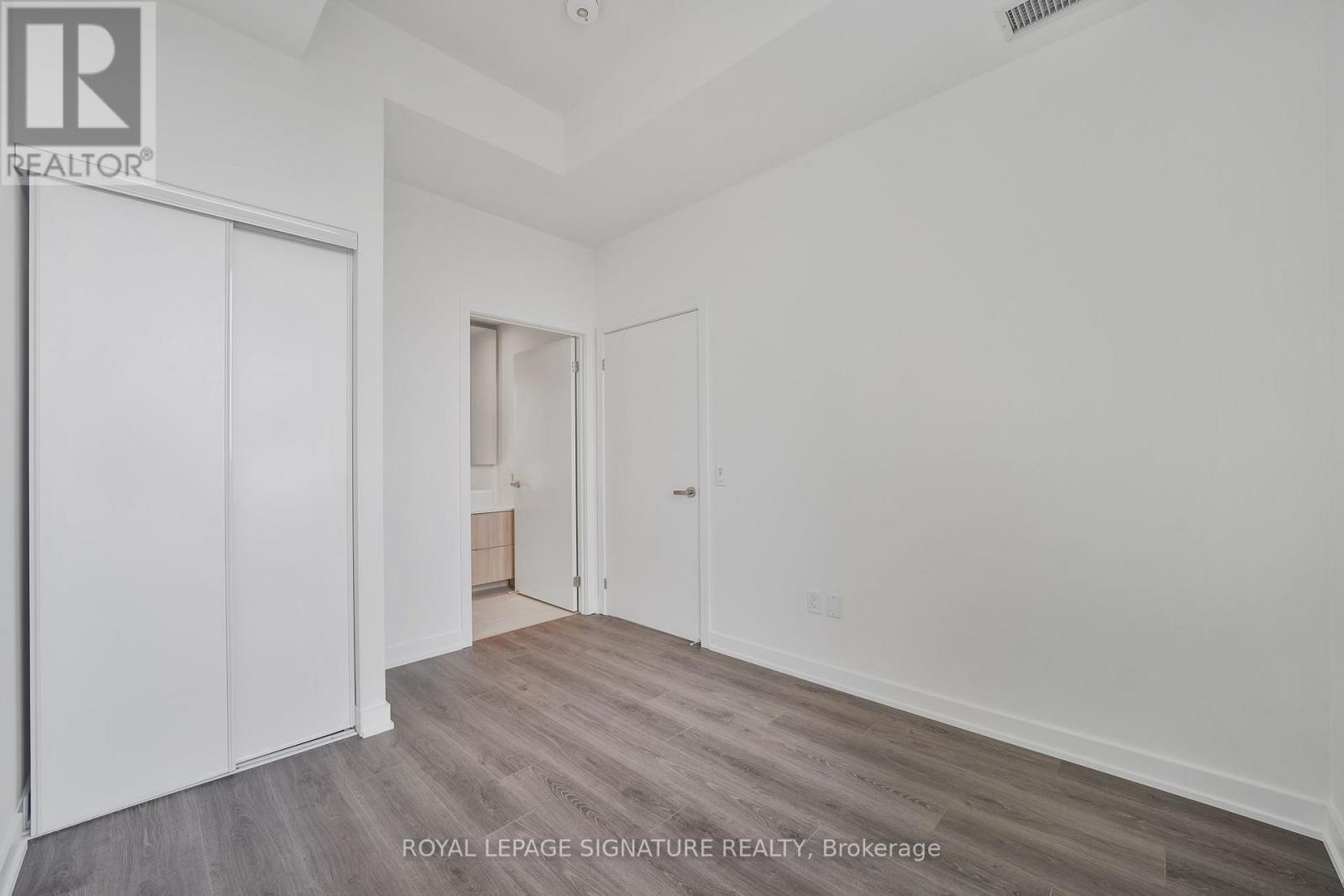 1805 - 28 Ann Street, Mississauga, Ontario  L5G 0E1 - Photo 16 - W12722438