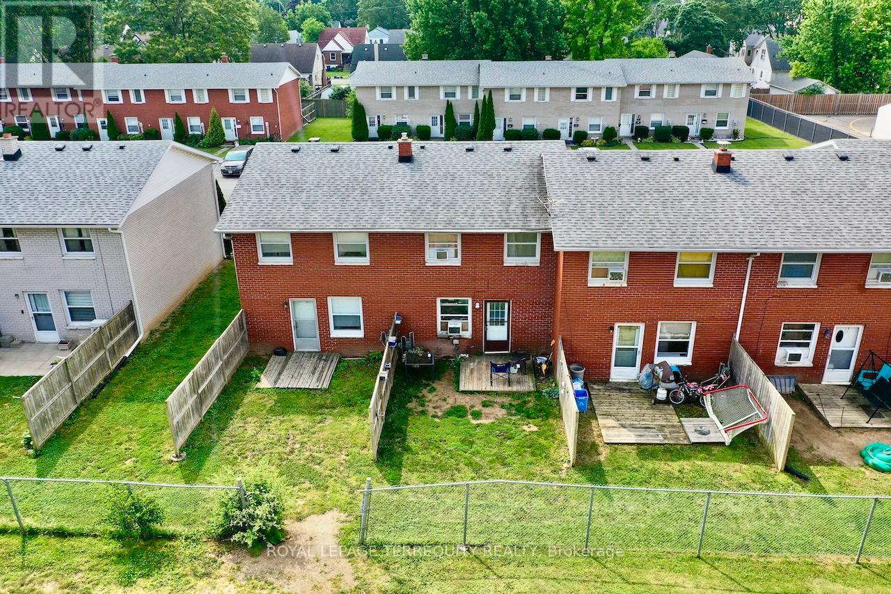 5 - 37 Orchard Place, Chatham-Kent, Ontario  N7M 1A6 - Photo 16 - X12722664