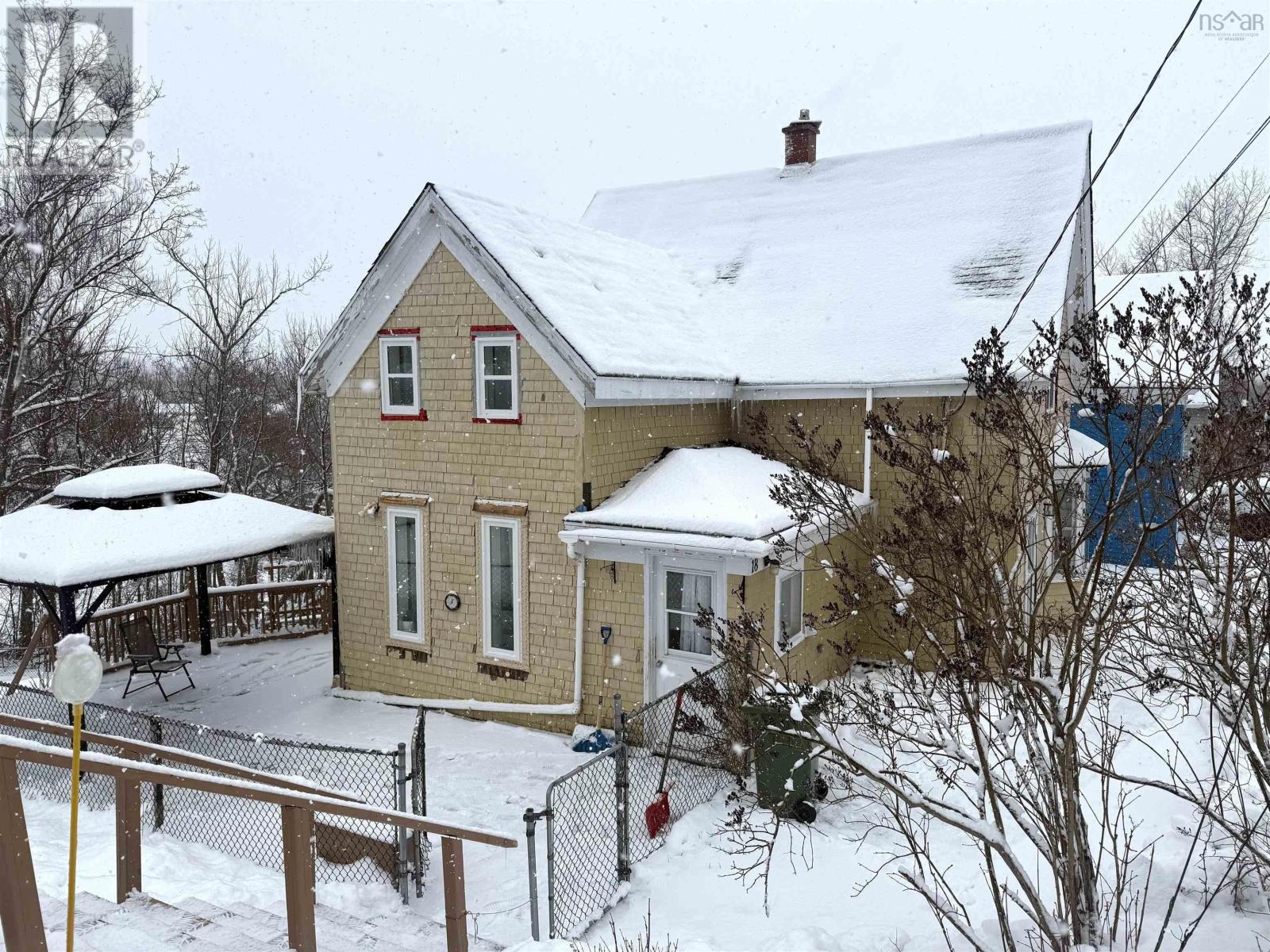 18 Oak Street, Trenton, Nova Scotia  B0K 1X0 - Photo 29 - 202601377