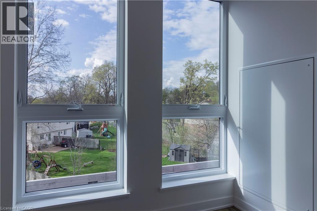 312 Erb Street W Unit# 207, Waterloo, Ontario  N2L 0K9 - Photo 23 - 40799819