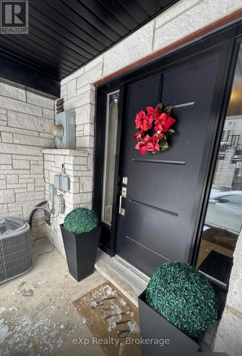 48 - 51 Sparrow Avenue, Cambridge, Ontario  N1T 0E5 - Photo 1 - X12723532