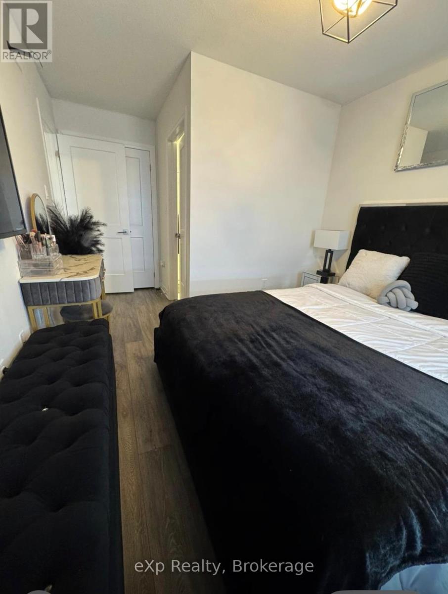 48 - 51 Sparrow Avenue, Cambridge, Ontario  N1T 0E5 - Photo 10 - X12723532