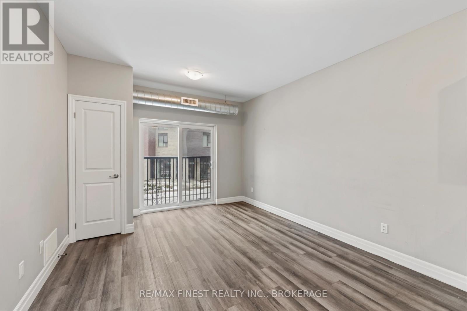 202 - 501 Frontenac Street, Kingston, Ontario  K4K 4L9 - Photo 10 - X12723496