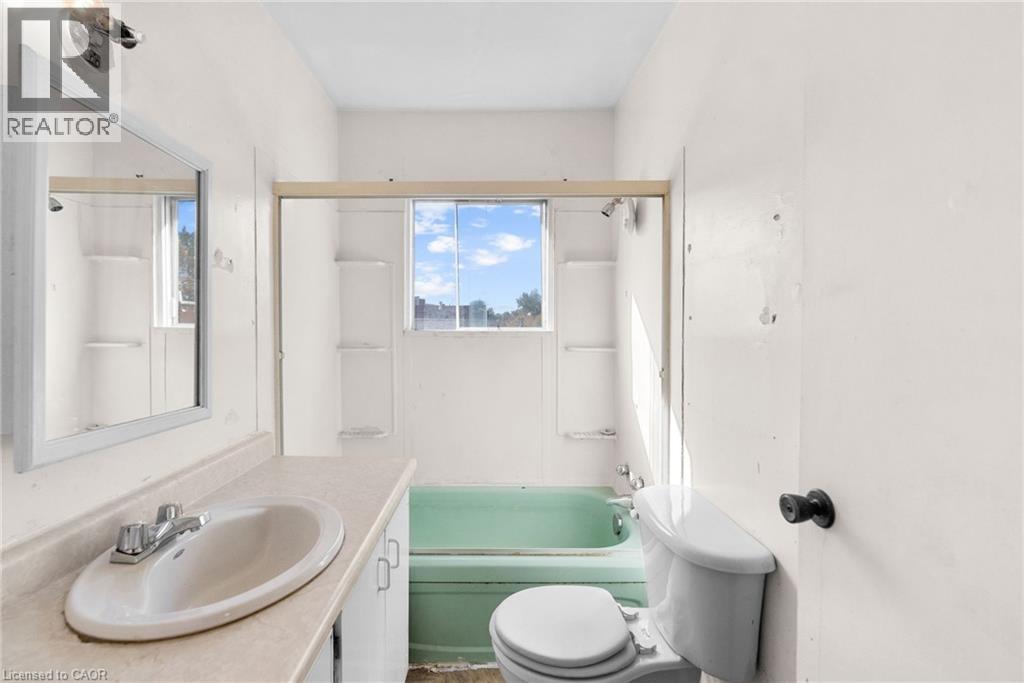 381 Leslie Street, Sudbury, Ontario  P3B 2T4 - Photo 22 - 40776890