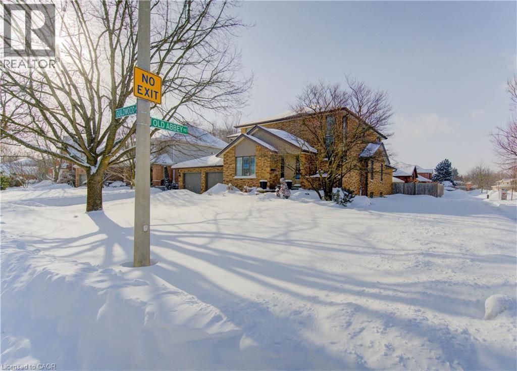 593 Guildwood Place, Waterloo, Ontario  N2K 3M3 - Photo 2 - 40799264