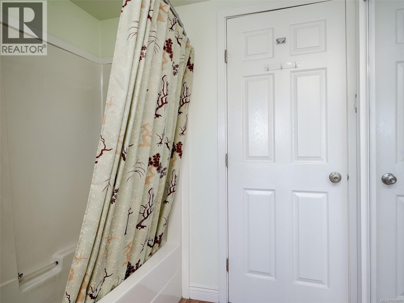 668 Charmar Cres, Langford, British Columbia  V9B 5W2 - Photo 12 - 1024077