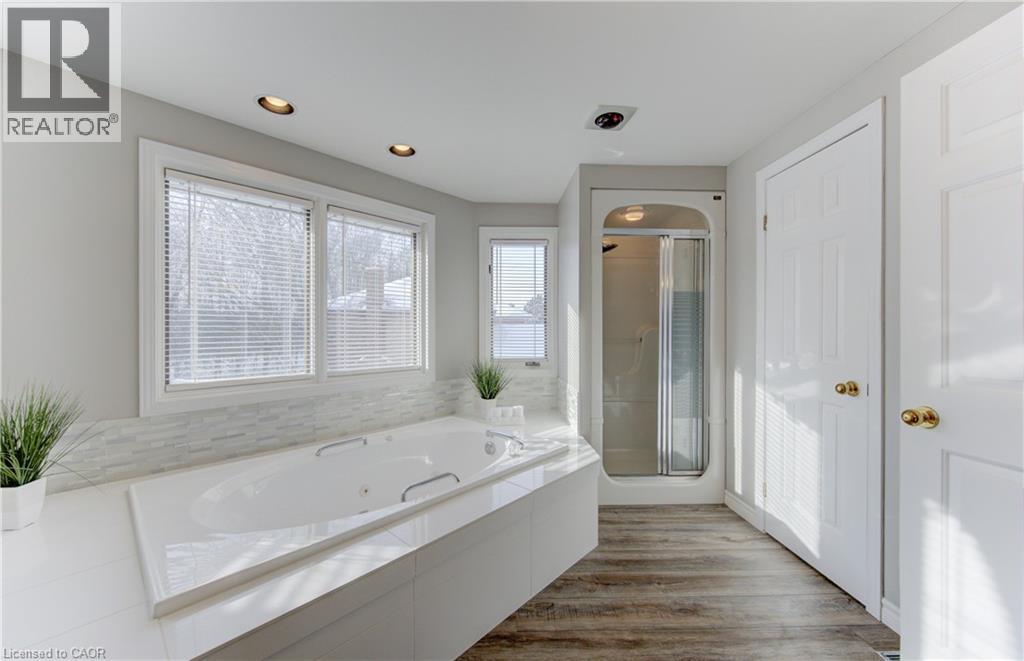 593 Guildwood Place, Waterloo, Ontario  N2K 3M3 - Photo 24 - 40799264