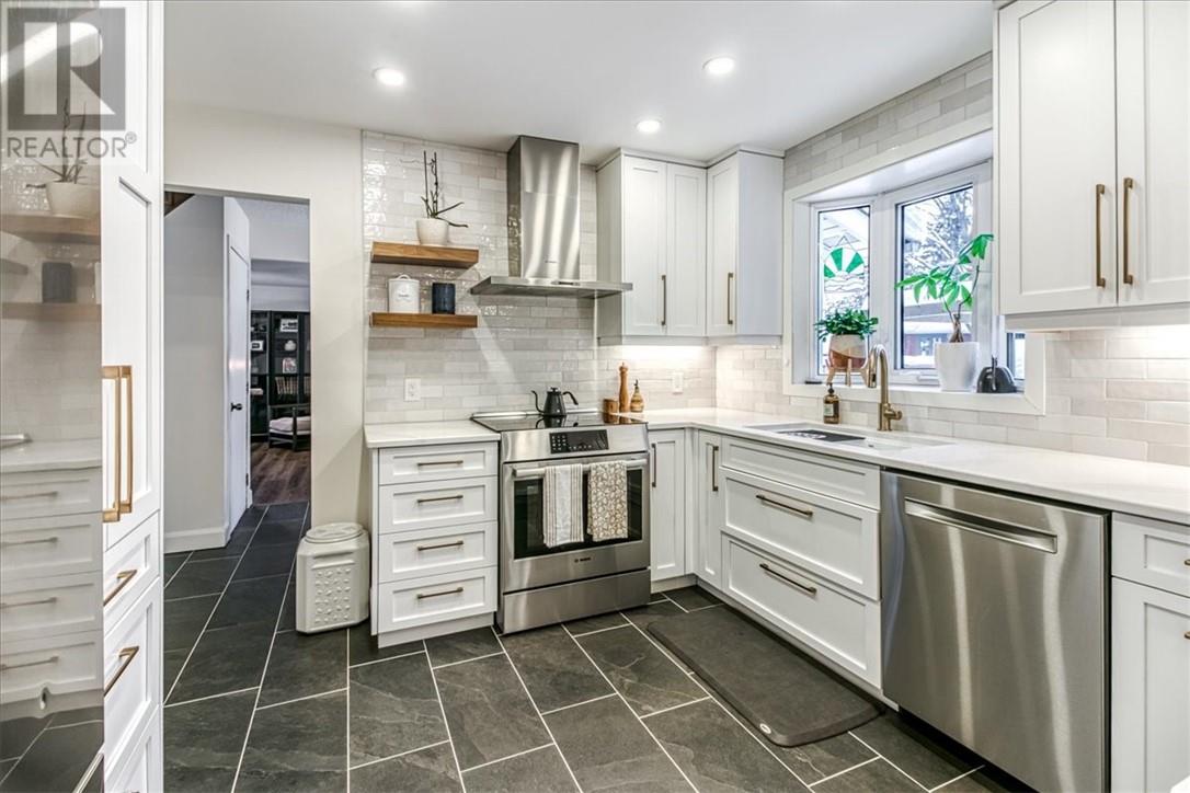 15 Eden Point Street, Sudbury, Ontario  P3E 3V6 - Photo 4 - 2126179