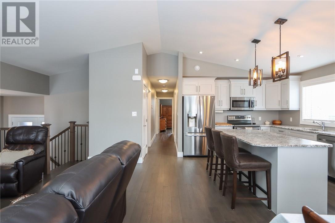 3019 Emerald Crescent, Chelmsford, Ontario  P0M 1L0 - Photo 13 - 2126177