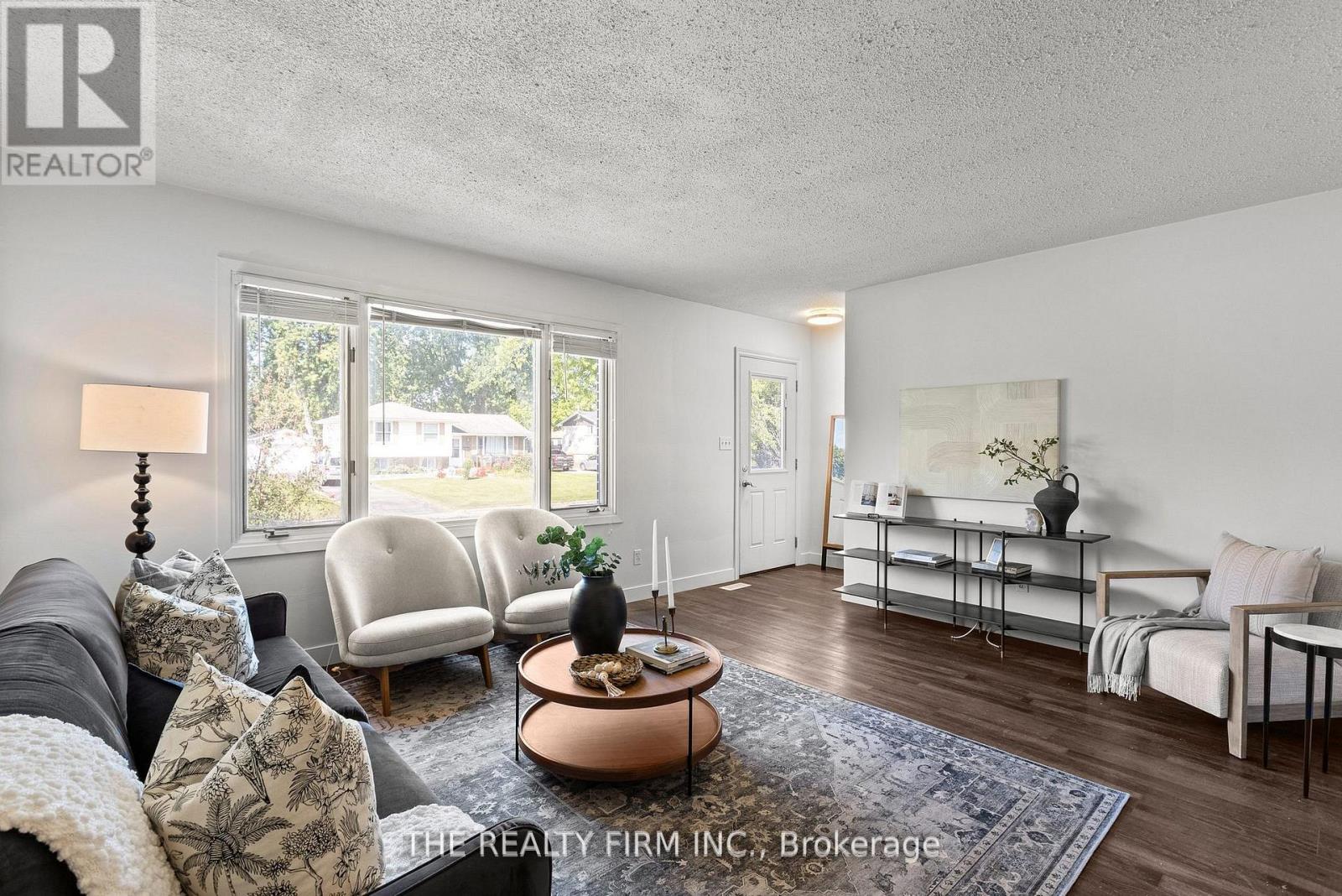 59 Joyce Street, St. Thomas, Ontario  N5P 3M3 - Photo 5 - X12723572