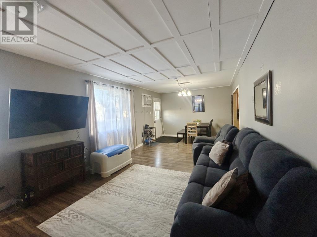 917 Phair Avenue, Fort Frances, Ontario  P9A 2M6 - Photo 9 - TB253546