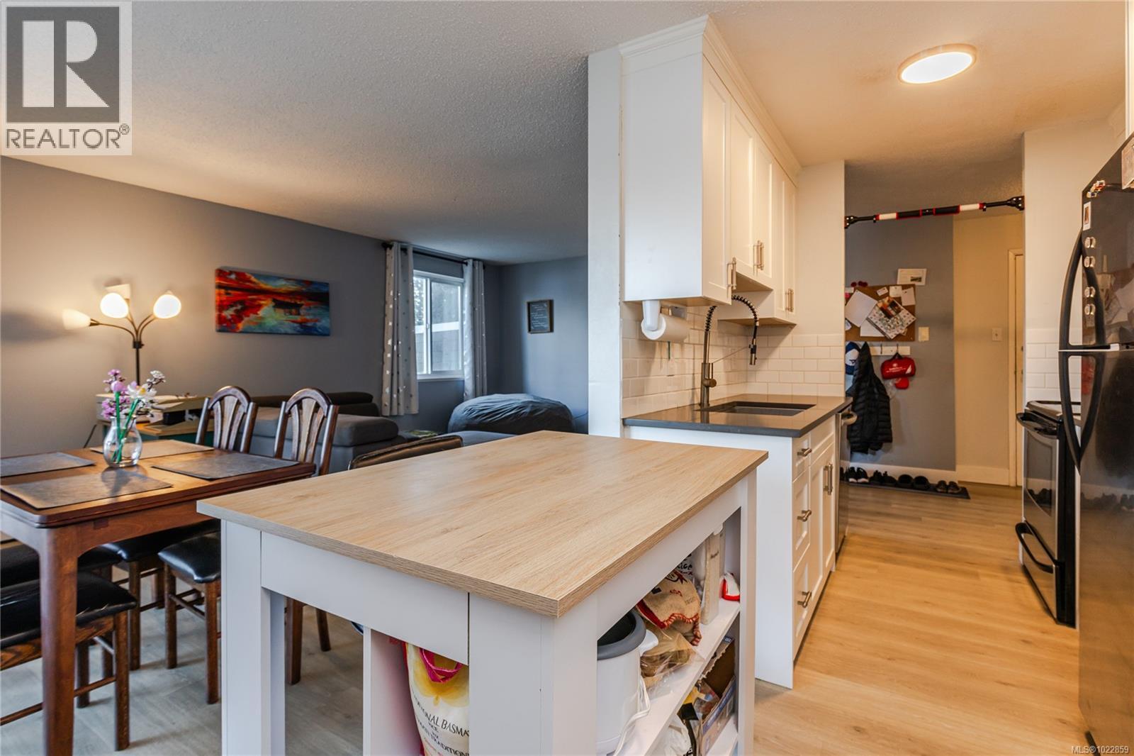 3208 995 Bowen Rd, Nanaimo, British Columbia  V9R 2A4 - Photo 10 - 1022859