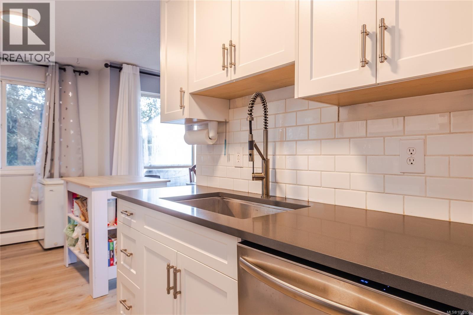 3208 995 Bowen Rd, Nanaimo, British Columbia  V9R 2A4 - Photo 32 - 1022859