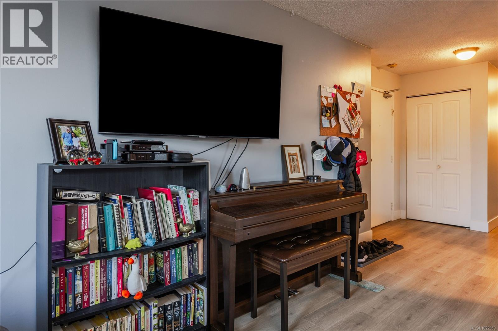 3208 995 Bowen Rd, Nanaimo, British Columbia  V9R 2A4 - Photo 37 - 1022859