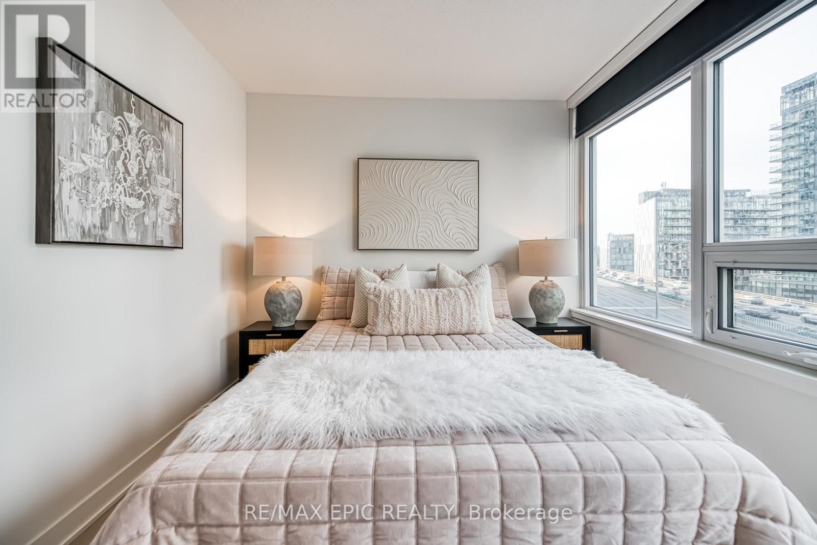 810 - 17 Bathurst Street, Toronto, Ontario  M5V 0N1 - Photo 27 - C12723518