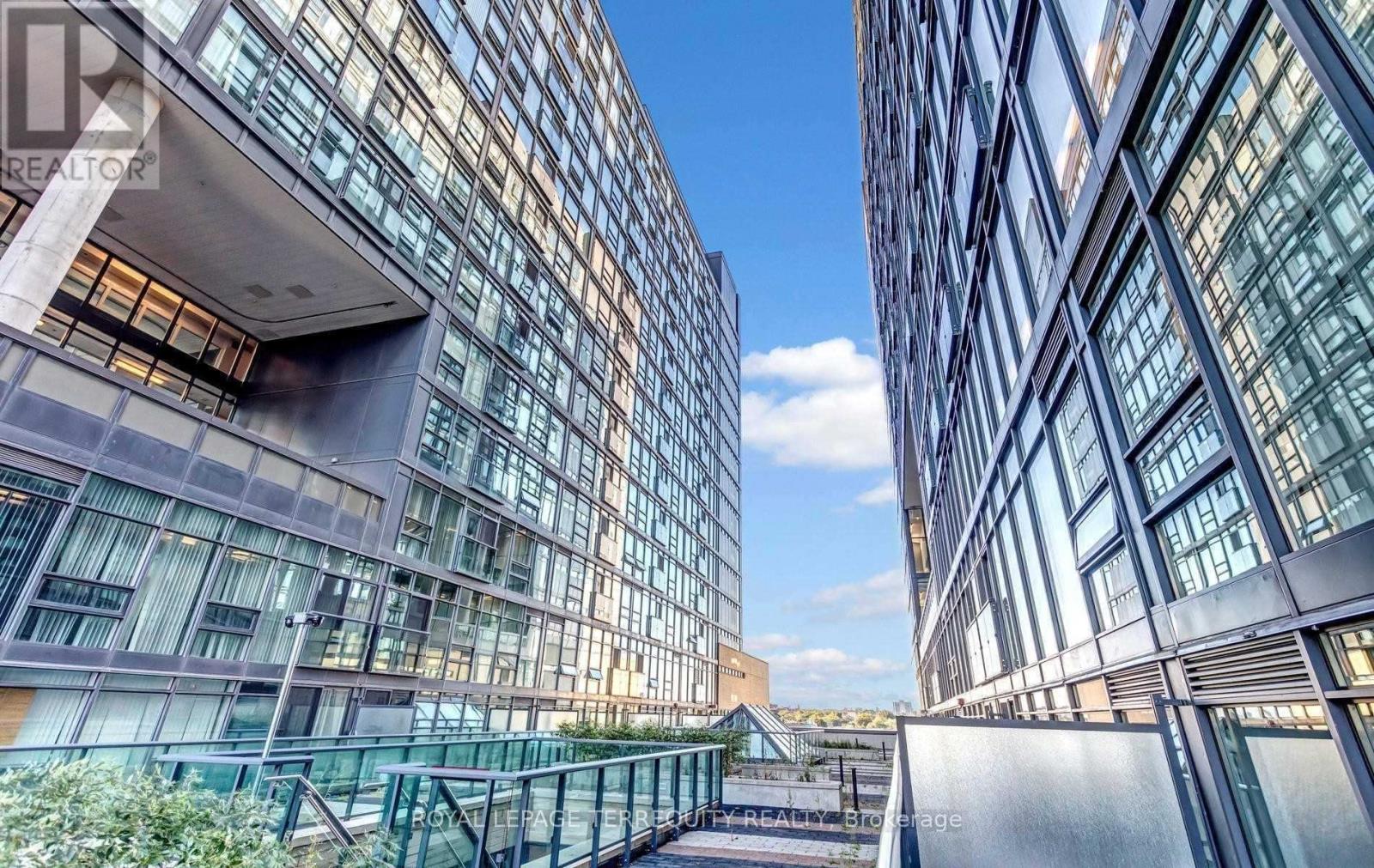 2020e - 36 Lisgar Street, Toronto, Ontario  M6J 0C7 - Photo 2 - C12723526