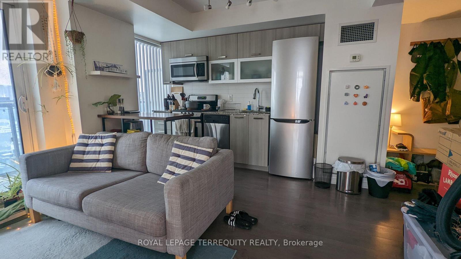 2020e - 36 Lisgar Street, Toronto, Ontario  M6J 0C7 - Photo 6 - C12723526