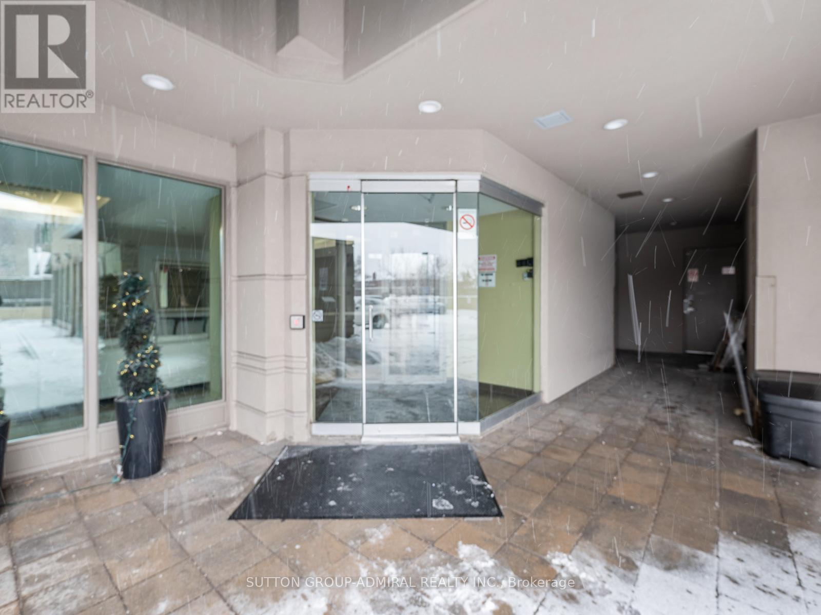 201 - 920 Sheppard Avenue W, Toronto, Ontario  M3H 0A2 - Photo 38 - C12723592