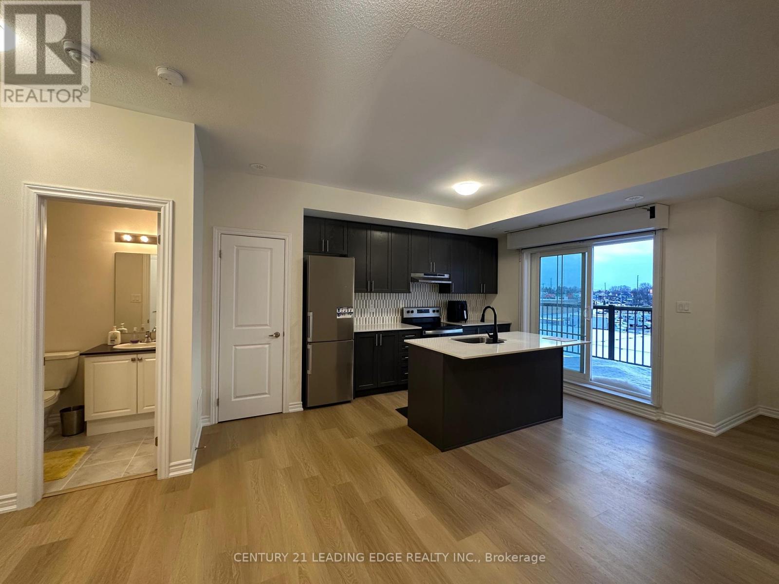 16 - 480 Beresford Path, Oshawa, Ontario  L1H 0B2 - Photo 4 - E12723548