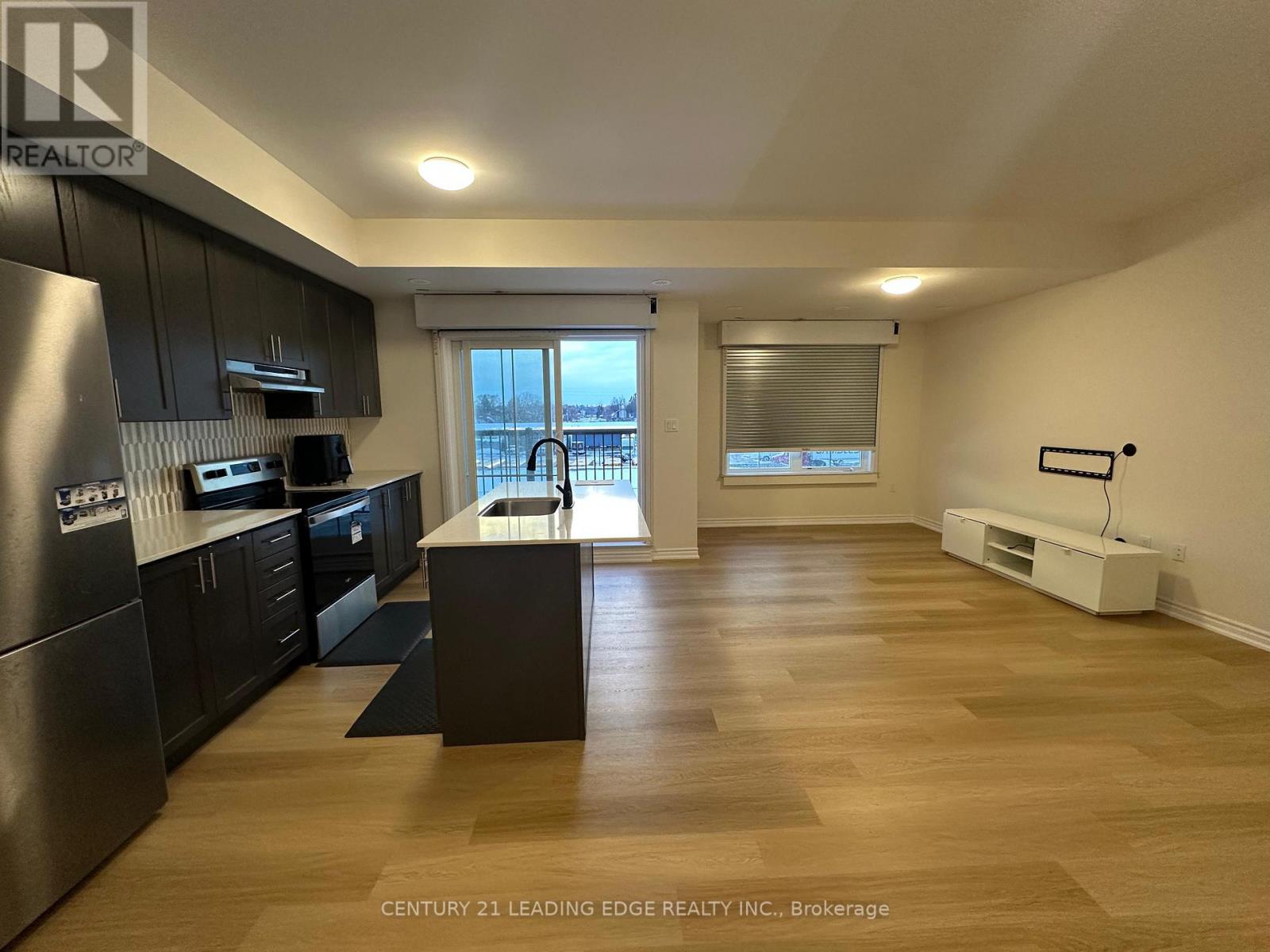 16 - 480 Beresford Path, Oshawa, Ontario  L1H 0B2 - Photo 4 - E12723556