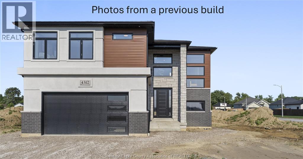 MLS# 26001780: 112 BLOOMINGTON, Chatham, Canada