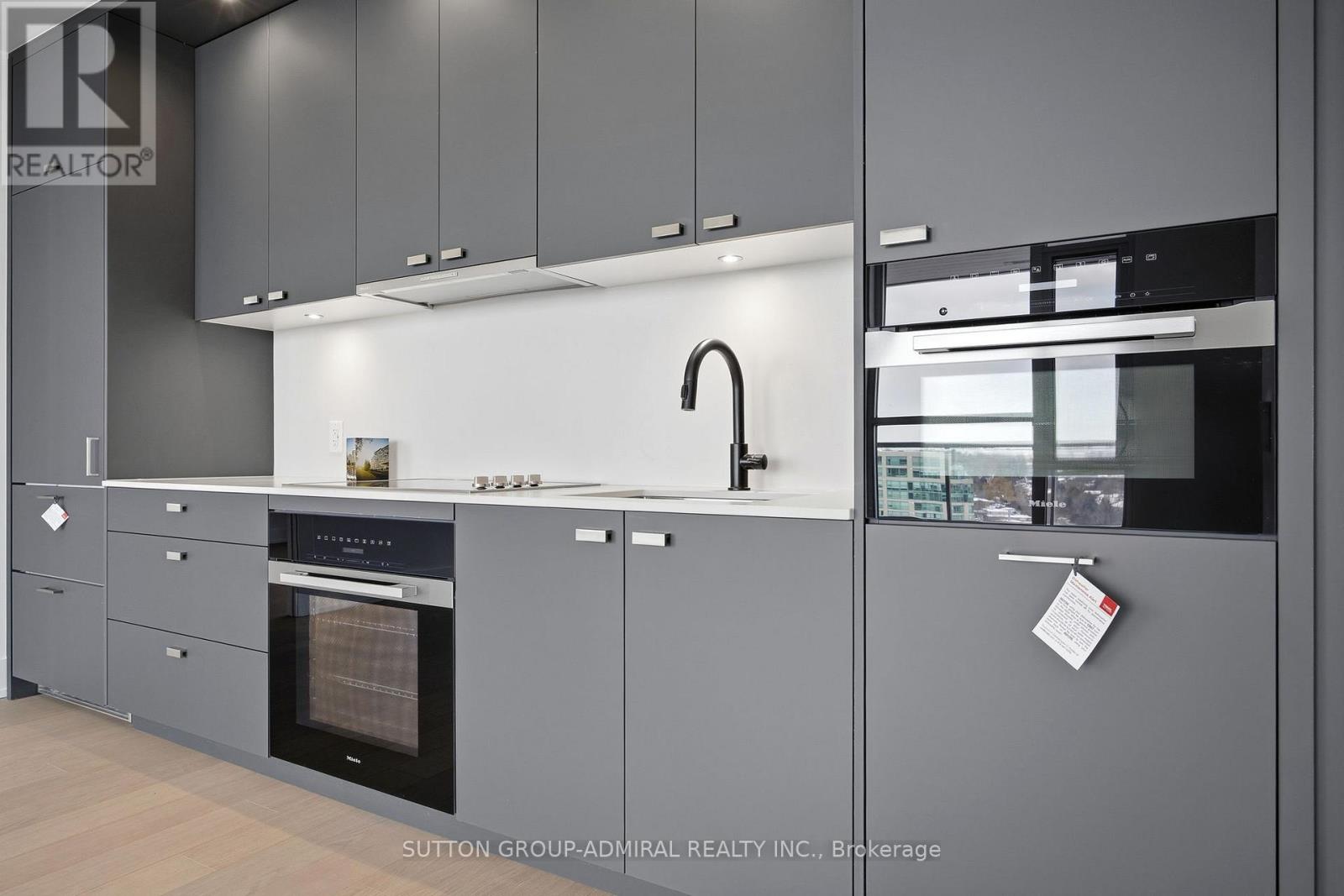 399 Royal Orchard Boulevard, Markham, Ontario  L3T 0H3 - Photo 11 - N12723536