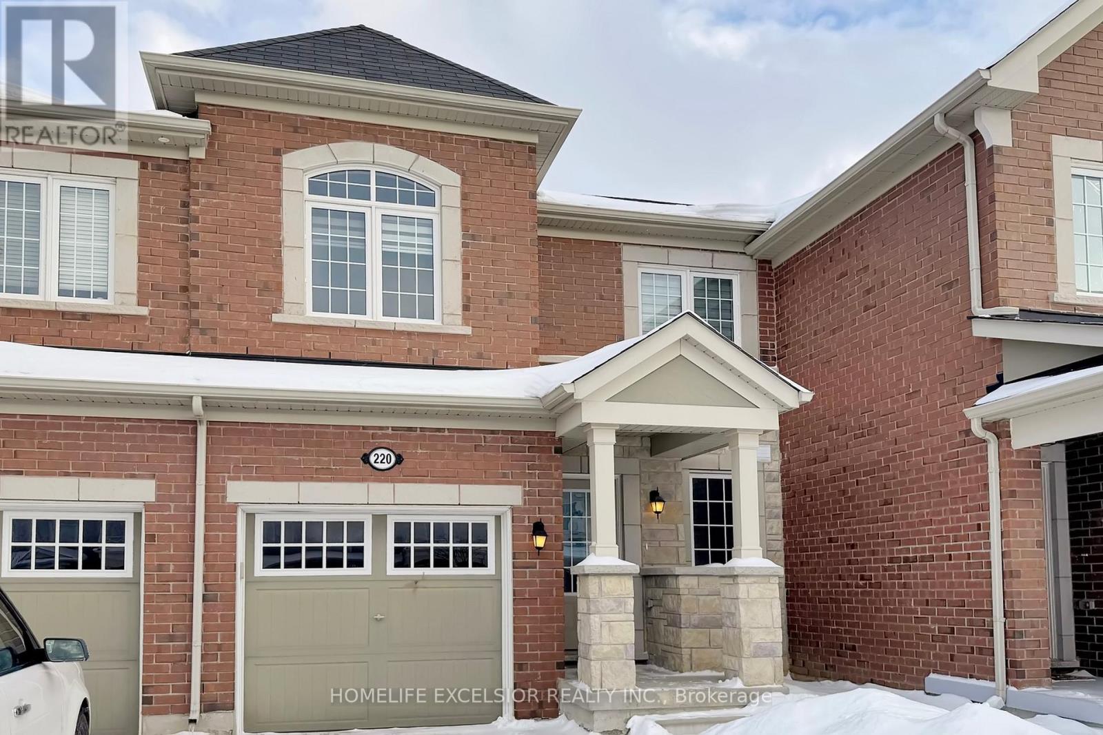 220 Payne Crescent, Aurora, Ontario  L4G 0T6 - Photo 2 - N12723550