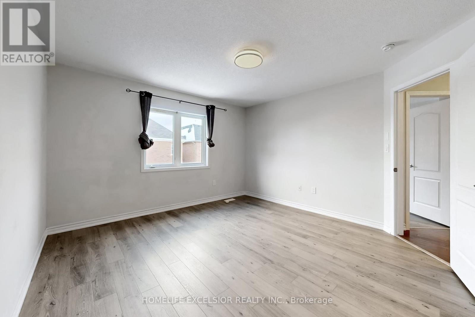 220 Payne Crescent, Aurora, Ontario  L4G 0T6 - Photo 25 - N12723550