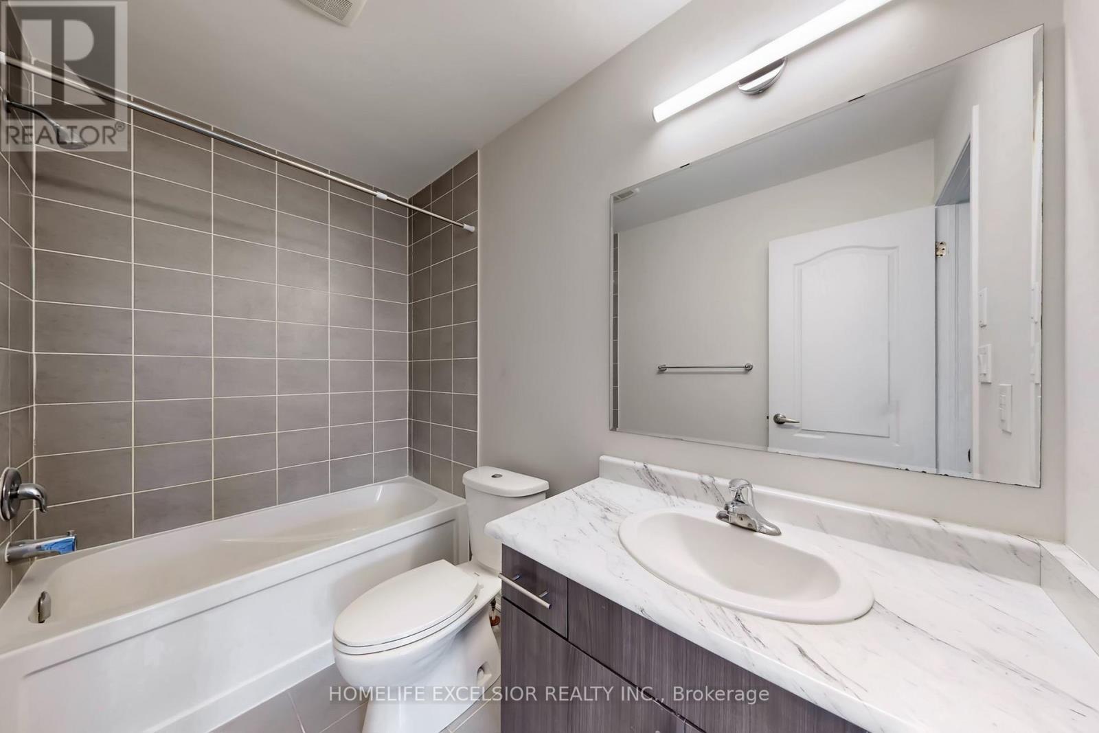 220 Payne Crescent, Aurora, Ontario  L4G 0T6 - Photo 29 - N12723550