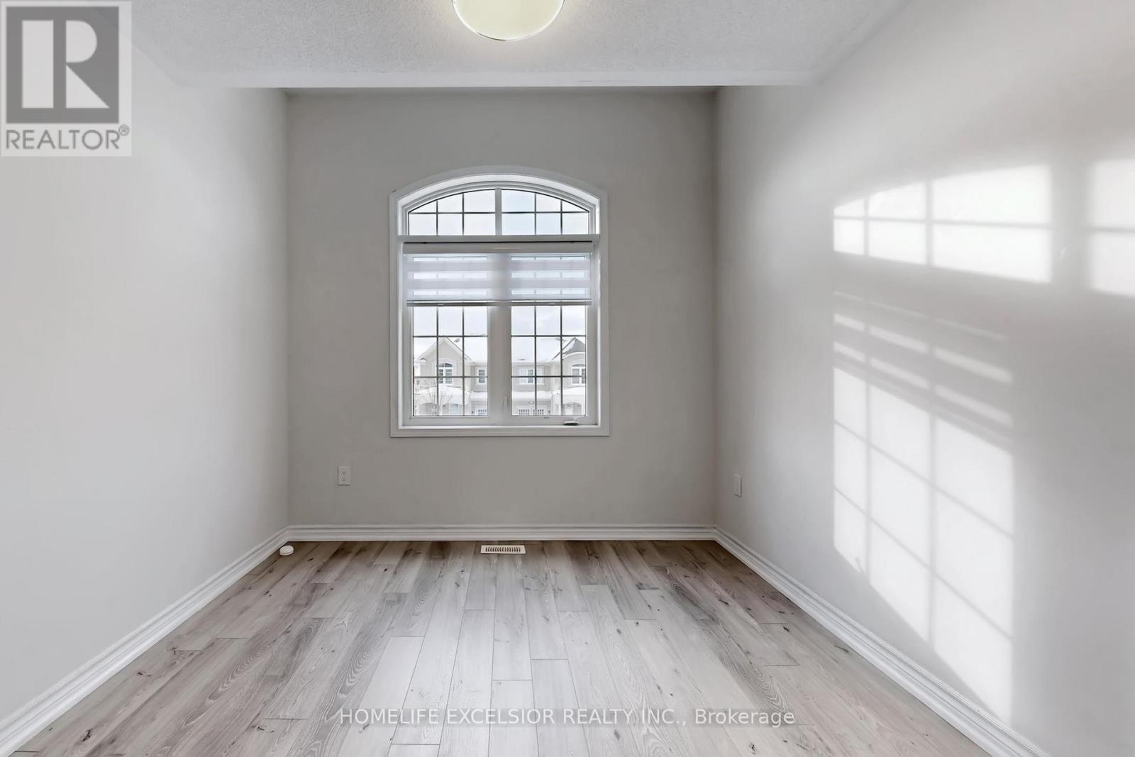 220 Payne Crescent, Aurora, Ontario  L4G 0T6 - Photo 37 - N12723550