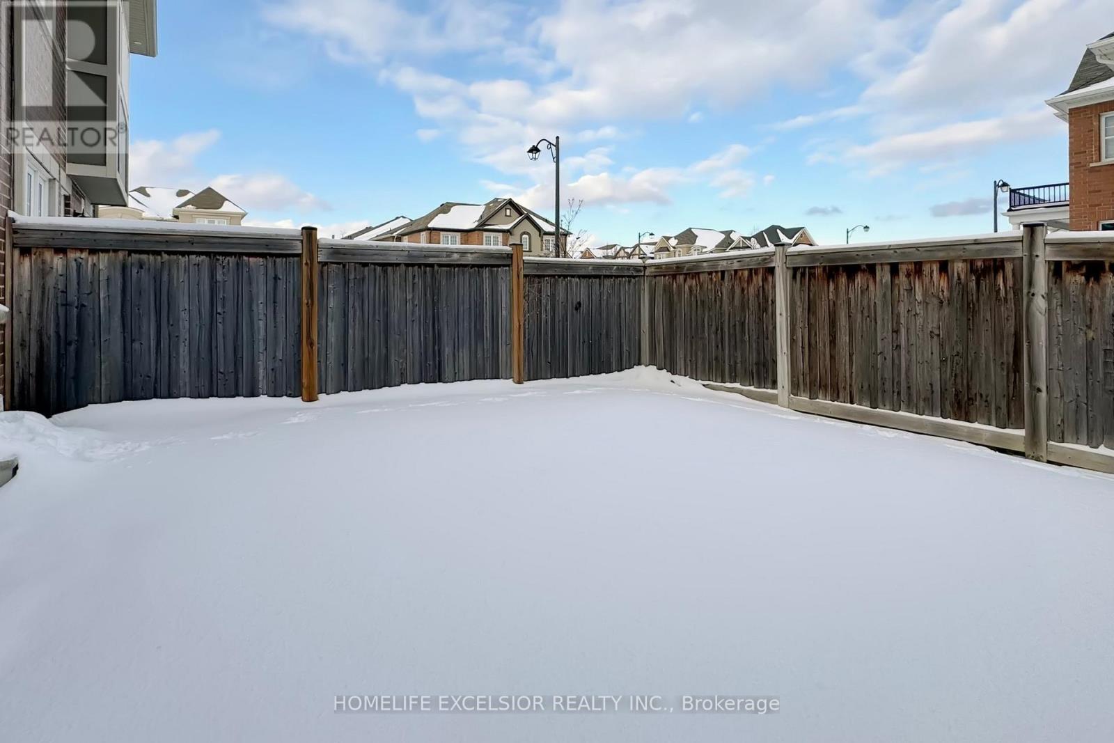 220 Payne Crescent, Aurora, Ontario  L4G 0T6 - Photo 49 - N12723550