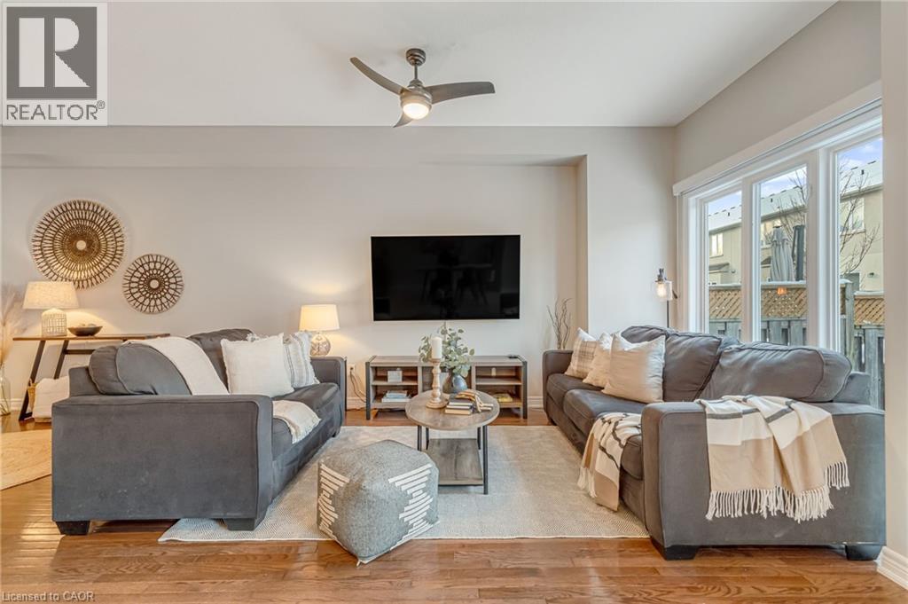 22 Forest Valley Crescent, Dundas, Ontario  L9H 0A7 - Photo 13 - 40799607