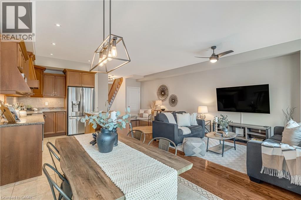 22 Forest Valley Crescent, Dundas, Ontario  L9H 0A7 - Photo 14 - 40799607