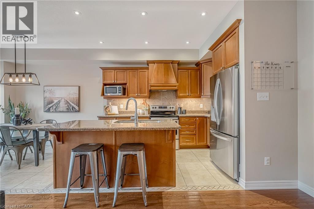 22 Forest Valley Crescent, Dundas, Ontario  L9H 0A7 - Photo 19 - 40799607