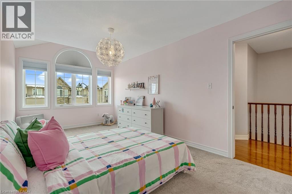 22 Forest Valley Crescent, Dundas, Ontario  L9H 0A7 - Photo 26 - 40799607