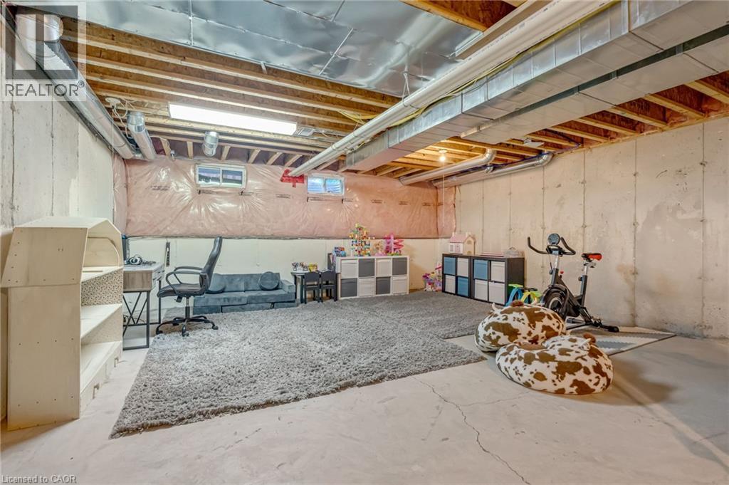 22 Forest Valley Crescent, Dundas, Ontario  L9H 0A7 - Photo 44 - 40799607